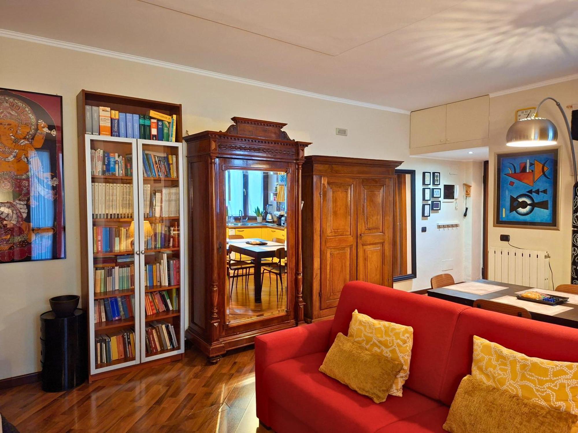 Vfh Stylish Boutique Apartment-City Center, Milan